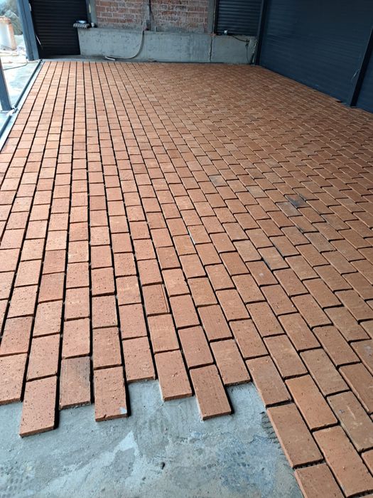 Caramida mica pentru placari pavaje decoratiuni crame si sobe teracota