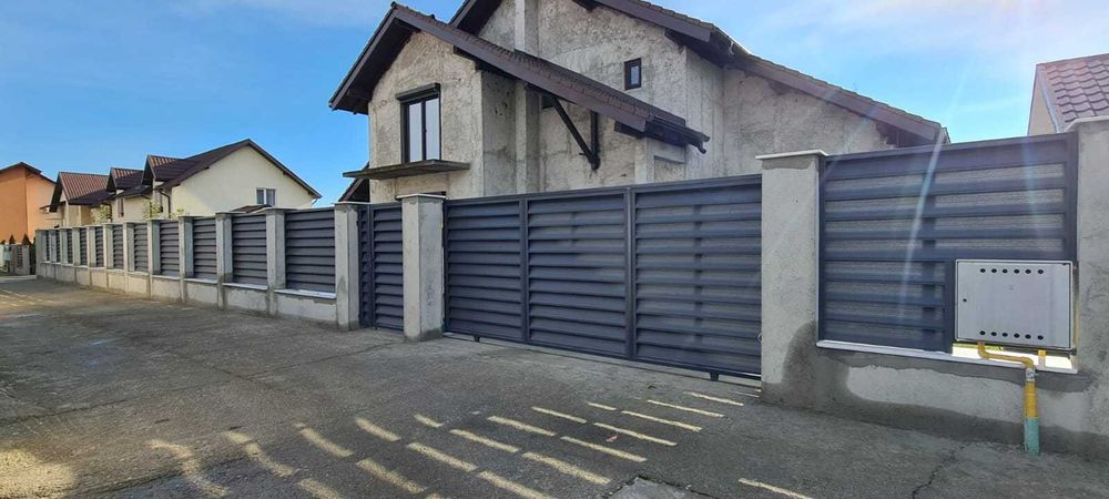 Sipca metalica verticala / panou gard tip jaluzea porti culisante