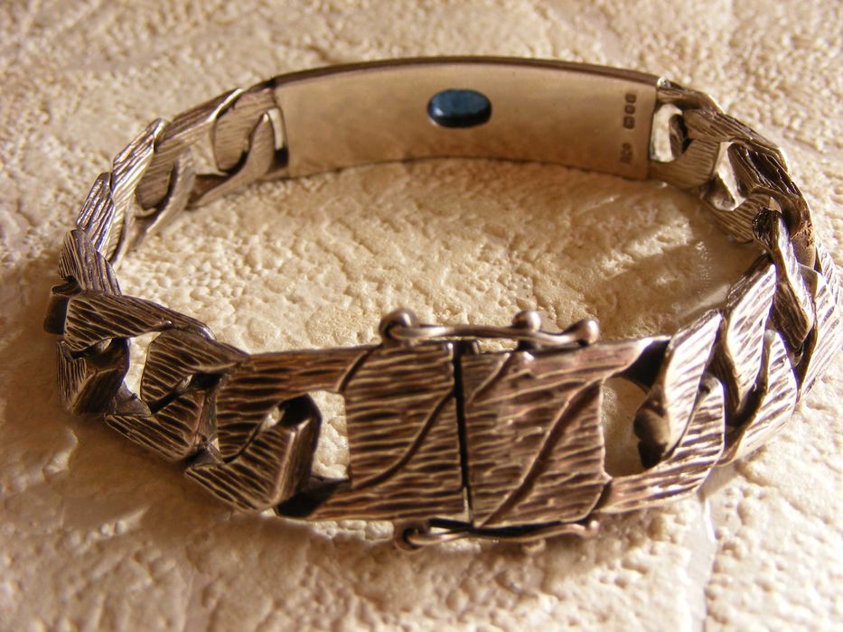 Уникална Масивна Сребърна Гривна