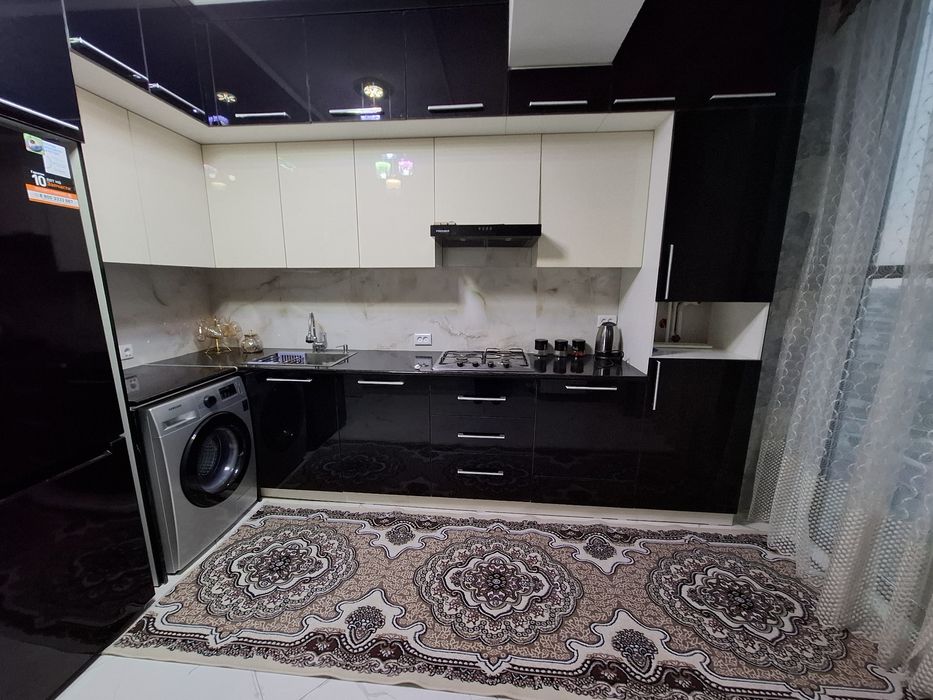 Сдается 3х комнатная люкс Фрунзе