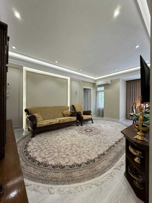 Просторный дуплекс 192 м² с 5 комнатами и 2 балконами | Family House