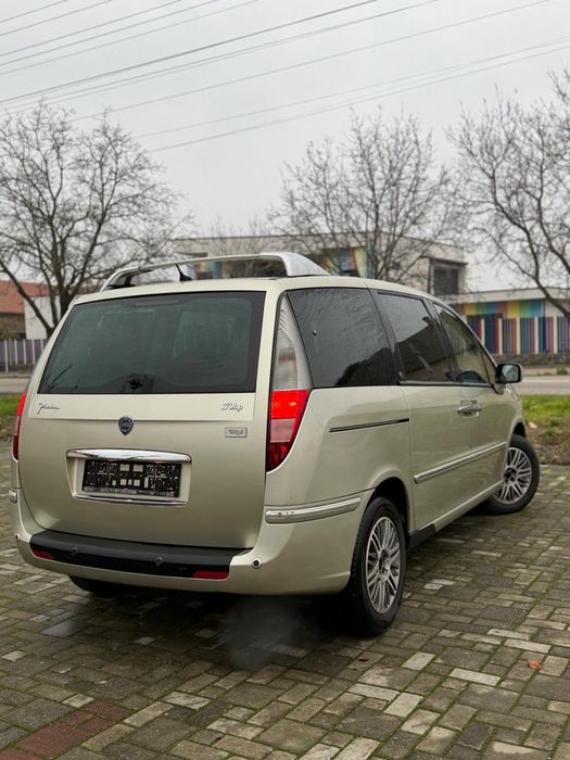 Lancia Phrdra 2.2 Diesel 7 locuri Cutie Automata