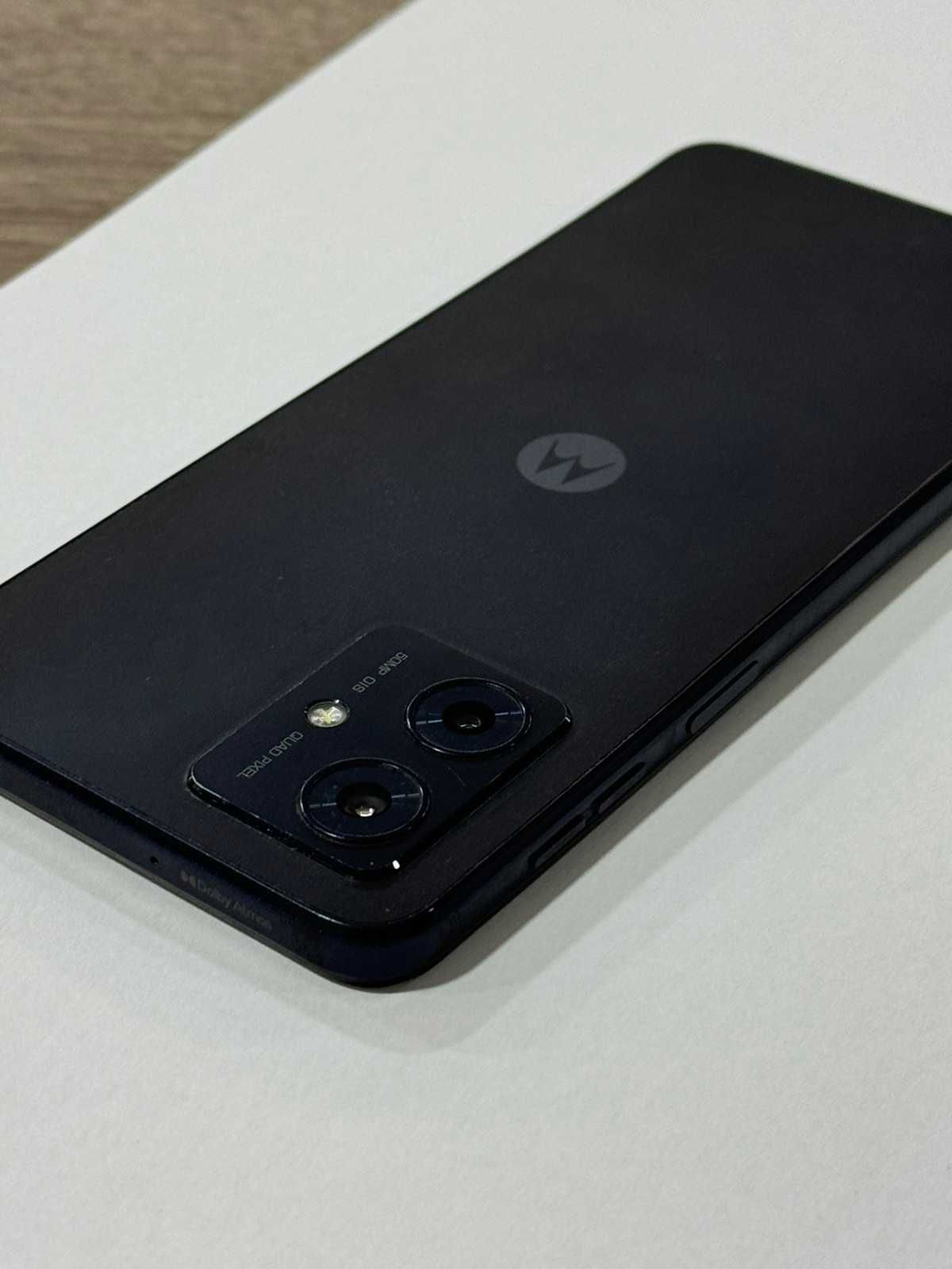 Продавам Motorola G34 5G 128gb