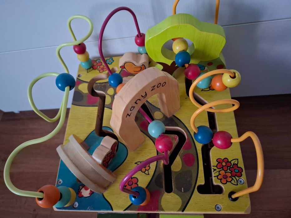 Cub interactiv B.toys