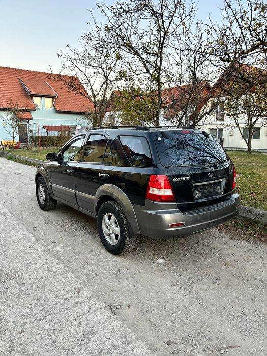 Kia sorento 2006 3.5 benzină
