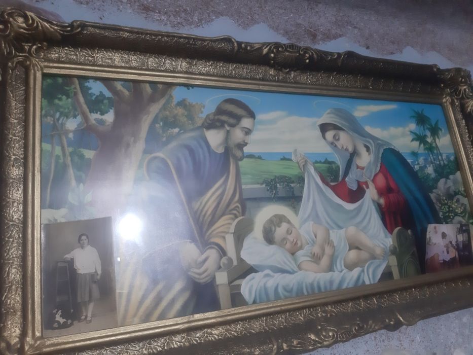 Vand tablouri cu rama turnata
