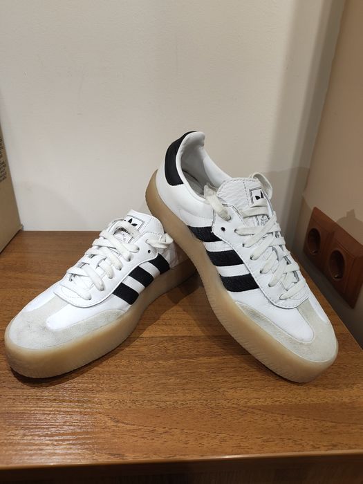 Adidas Обувки / Адидас