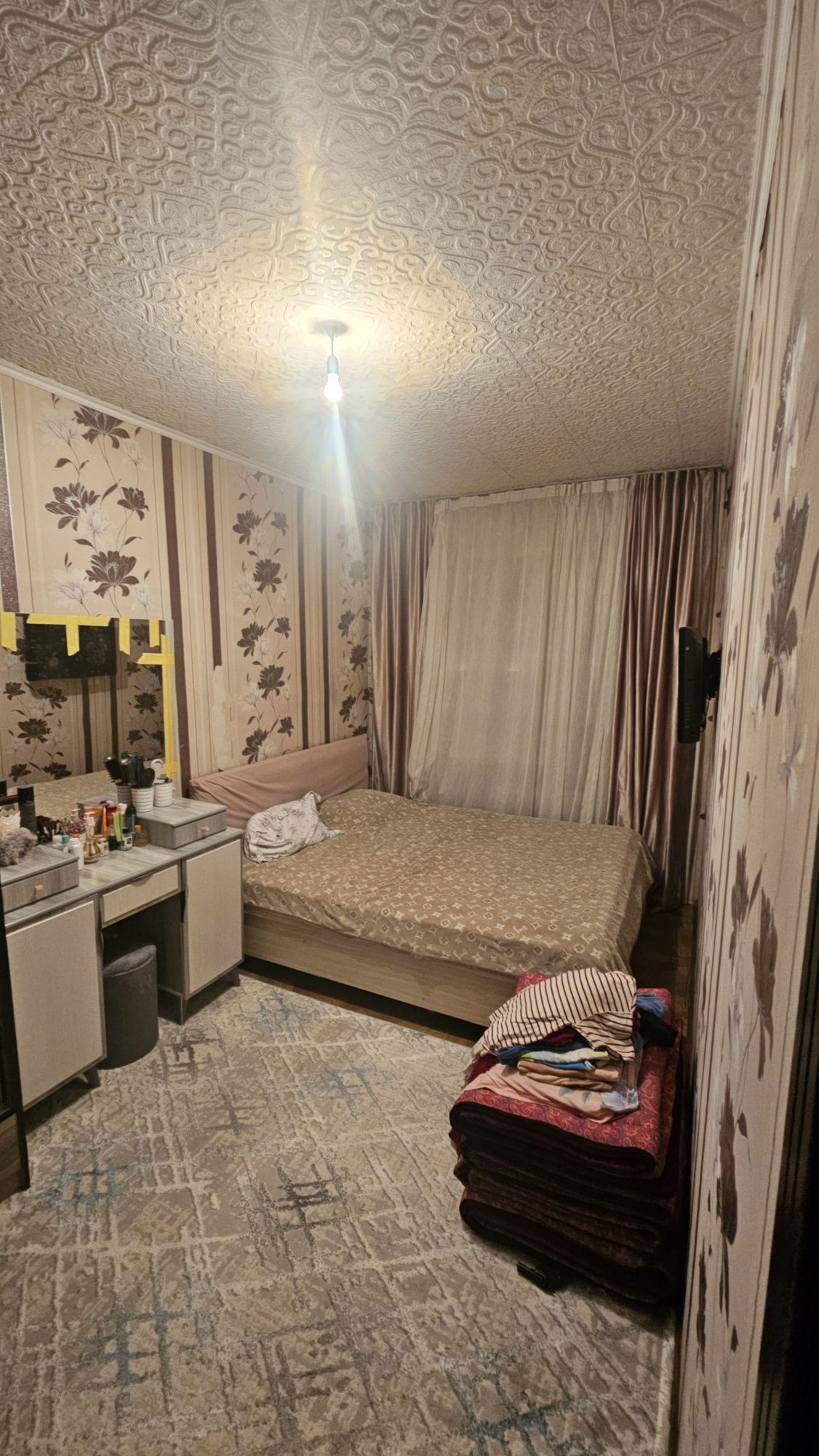 Своя квартира( риелторам не звонить )