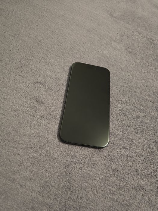 Vand/schimb iphone 16 Nou/128 gb