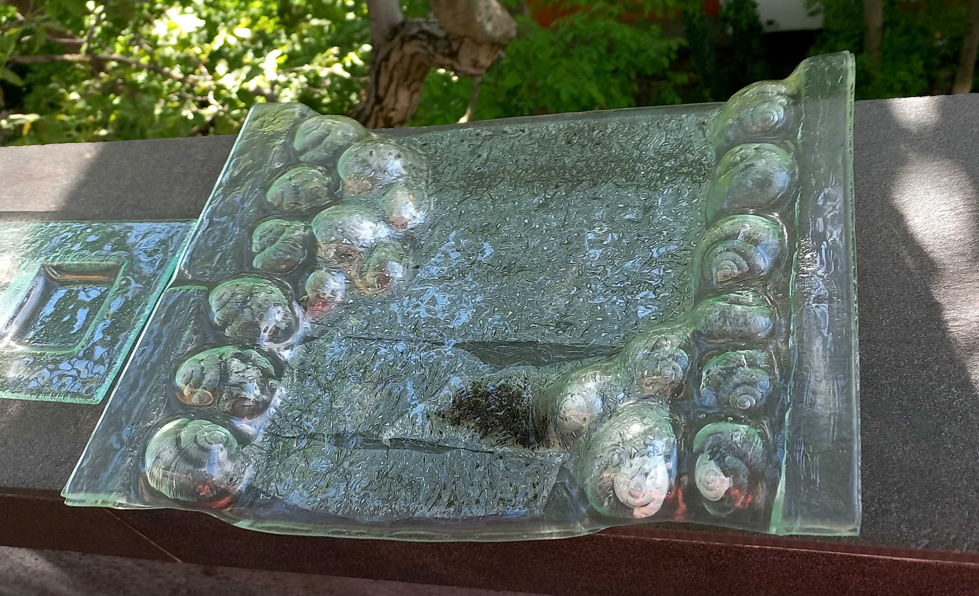 Авторско плато за суши с декорация охлюви и плато за сосове от стъкло