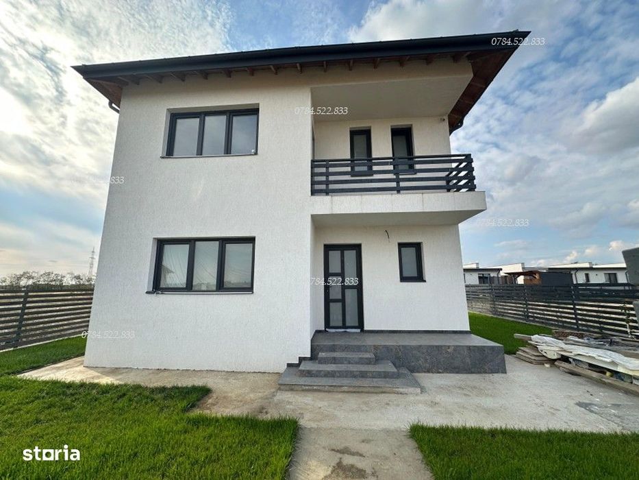 Vila spatioasa casa de vanzare - curte mare - comuna Berceni Ilfov