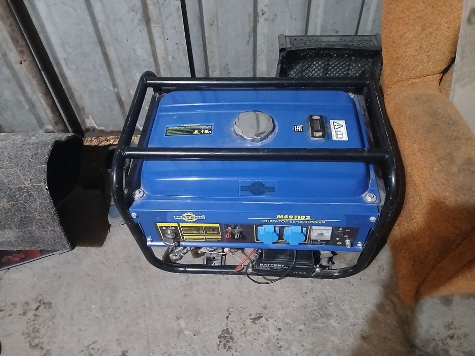 Генератор бензиновый