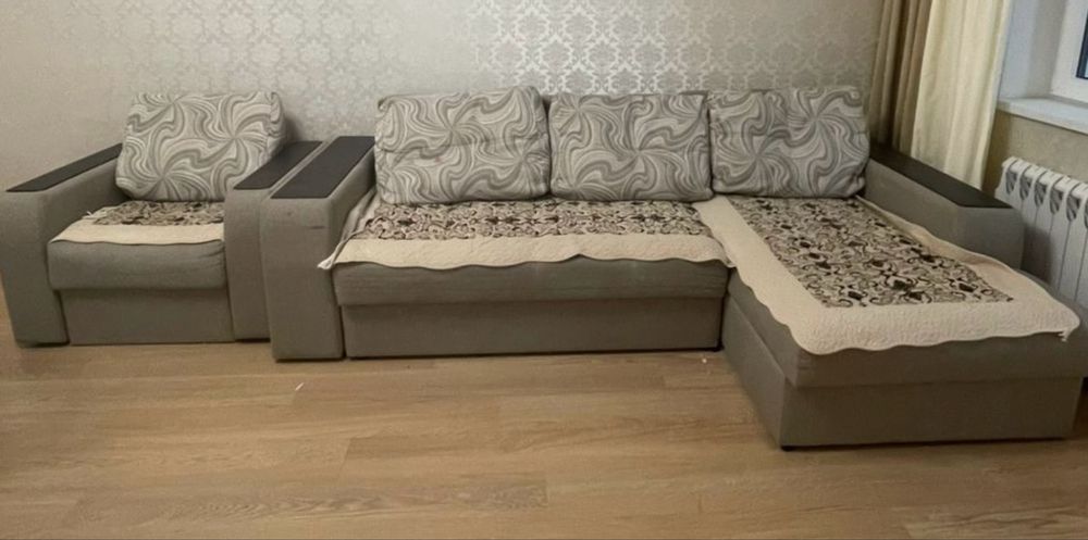 Комплект диван и кресло