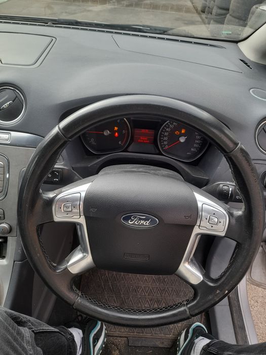 Volan Piele cu comenzi Ford S-Max/Mondeo MK4/Galaxy ( fara uzura )