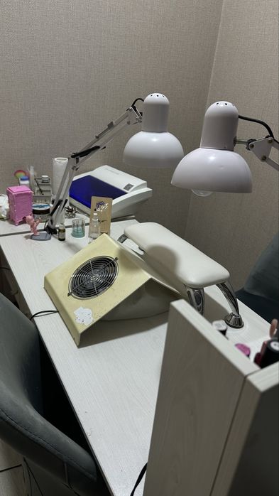 Продам все для маникюра