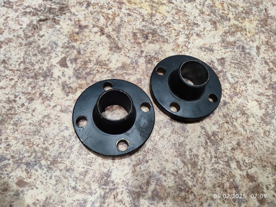 Продам флянцы диаметр на 50