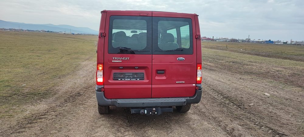 Vând Ford Transit 8+1