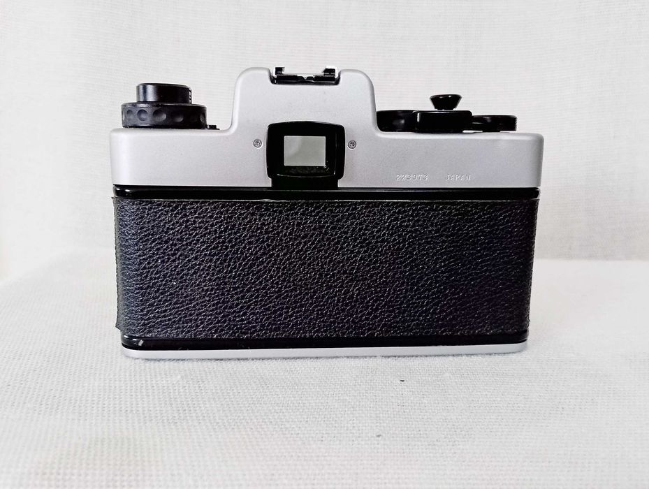 Revueflex 2002 (Chinon CX II) + Auto Revuenon 55/1.7