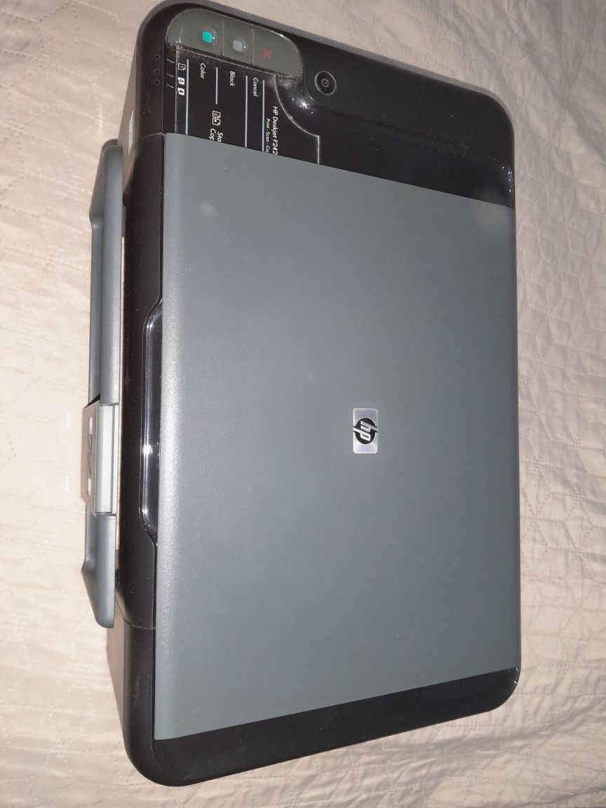 Imprimanta HP Deskjet F2420