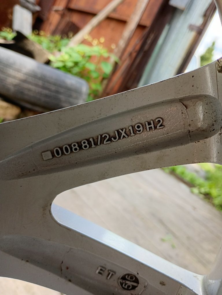 Продам диски литые