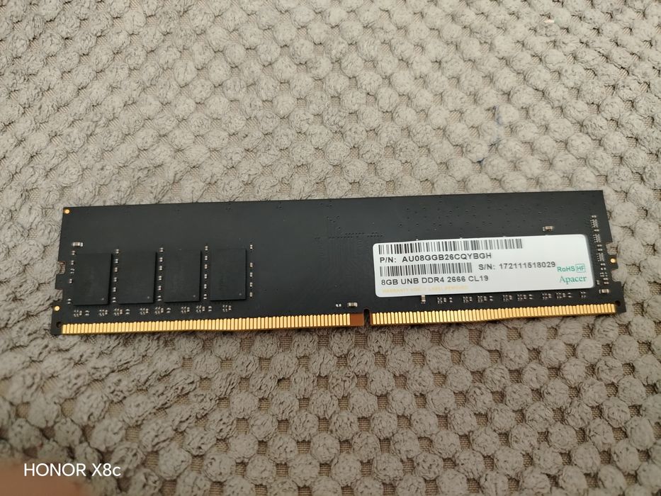 Продам ОЗУ DDR4 8gb