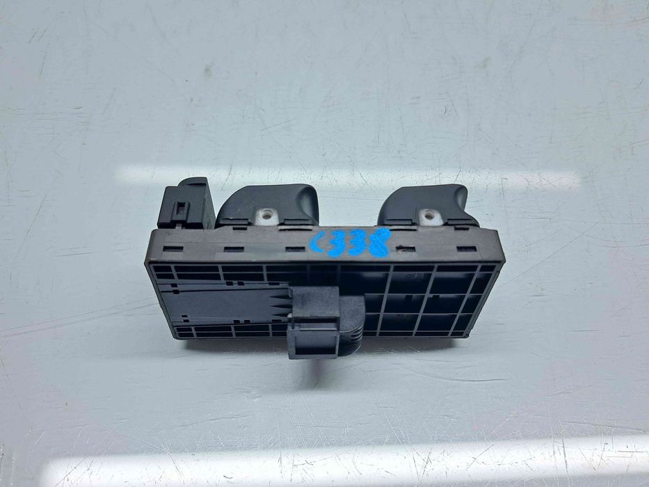 Butoane comanda geamuri sofer  AUDI A5 (8T3) [Fabr 2007-2015] 8K09598