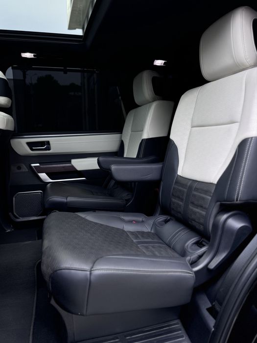 TOYOTA Sequoia iForce Max Capstone