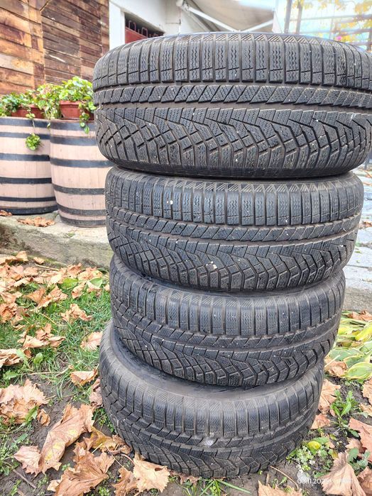 Зимни гуми с джанти БМВ 16ки