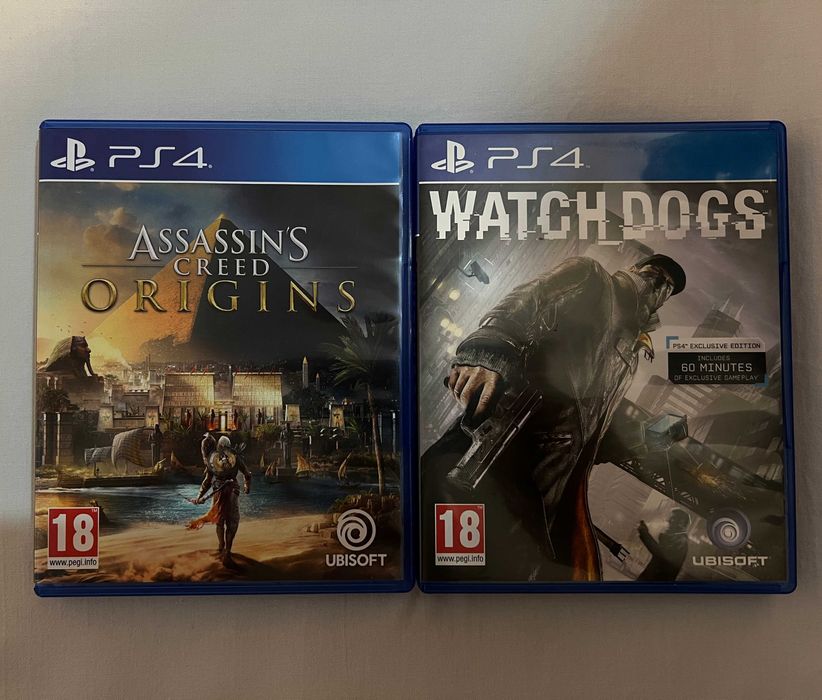 PlayStation 4 Pro 1TB (CUH-7016B) + 2 игри + вертикална стойка