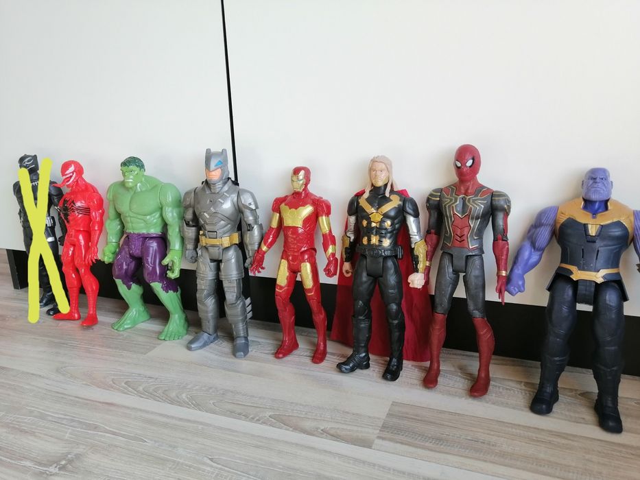 Карнидж Хълк Батман Айрънмен Тор Спайдърмен Танос