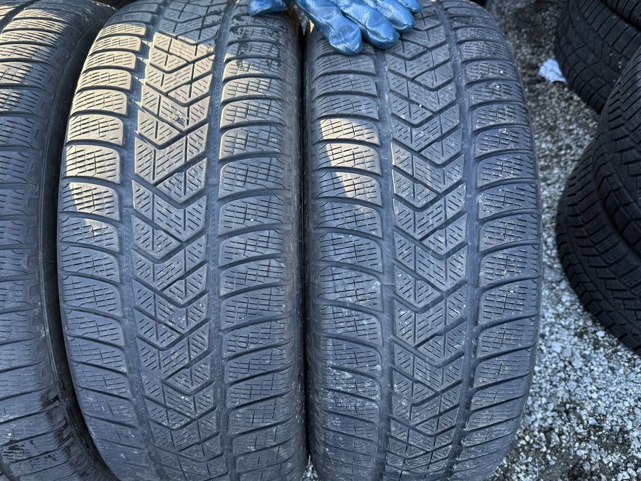 Зимни гуми 235/55/19