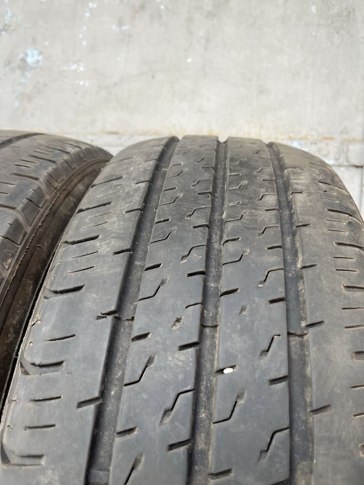 2 бр. гуми за бус 235/65/16C Massimo DOT 1324 6 mm
