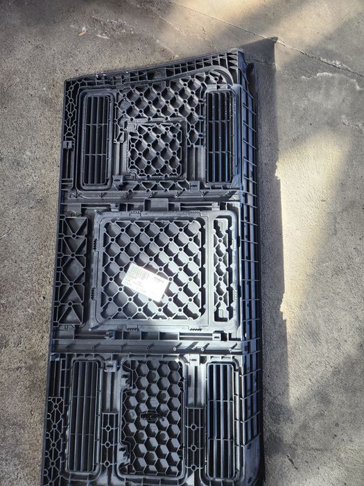 Кора за Audi A8 D4