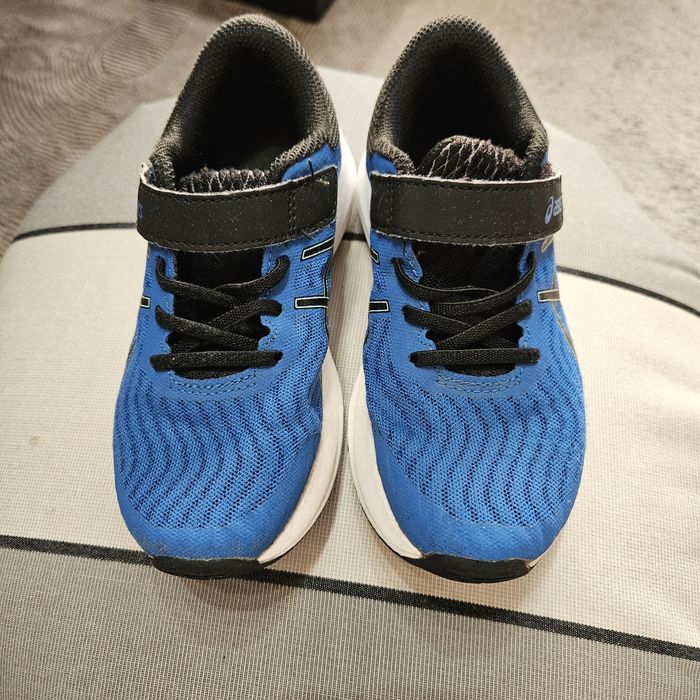 Детски маратонки и чехли