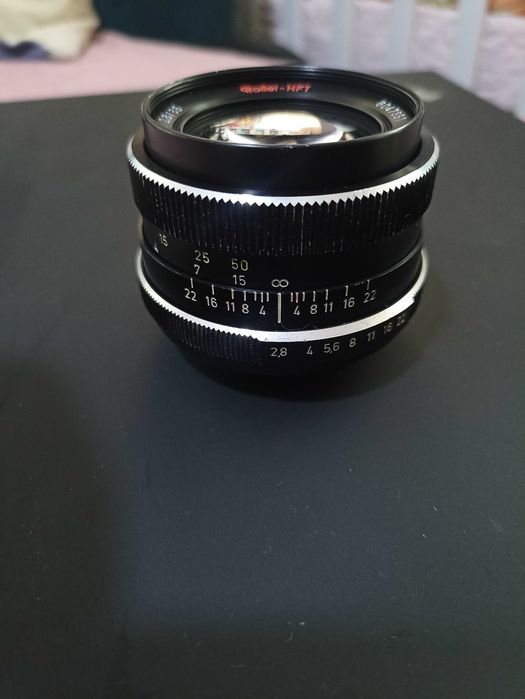 Obiectiv Rollei-HFT Sonnar 85mm f2.8 montura M42