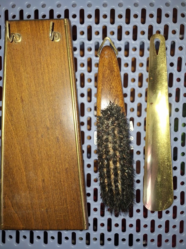 set suport/perie/incaltator alama