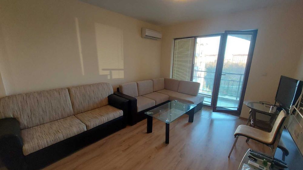 Продава се Тристаен апартамент в Обзор - 100 кв.м за 1100 €/кв.м - Снимка #2