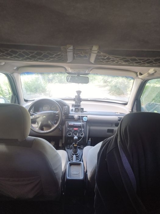 Vând Land ROVER Freelander