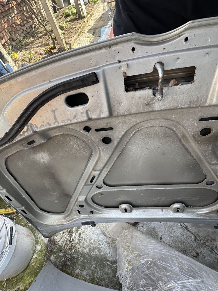 Преден капак за VW Polo 2001г.