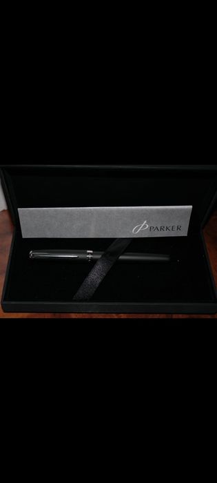 Ручка перьевая  Parker Sonnet Black Lacque r CT