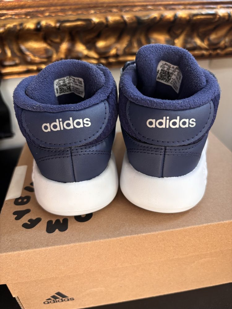 Кецове Adidas bubble 23н