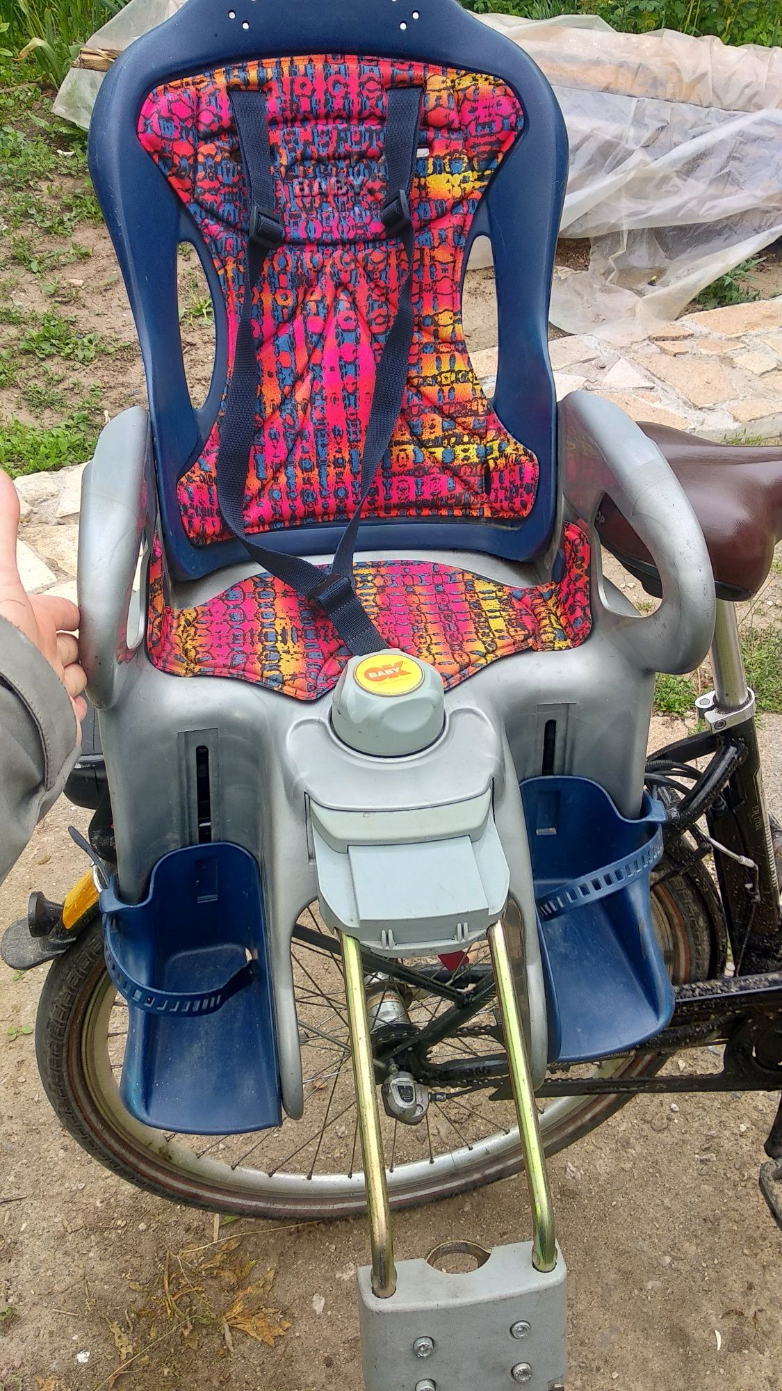 Scaun copil bicicleta cu spatar reglabil si legaturi pentru picioare