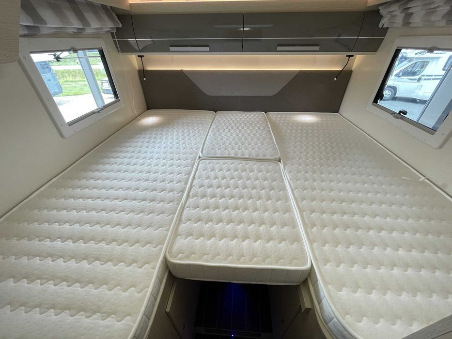 Autorulotă NobelArt A-9000, nou model 2025, Alcove, 6 Locuri, Ford