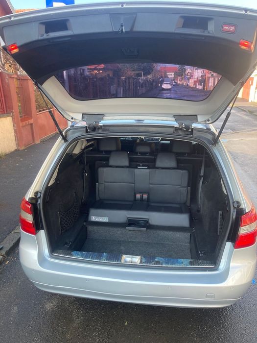 Mercedes E200 7 locuri 7 Gtronic