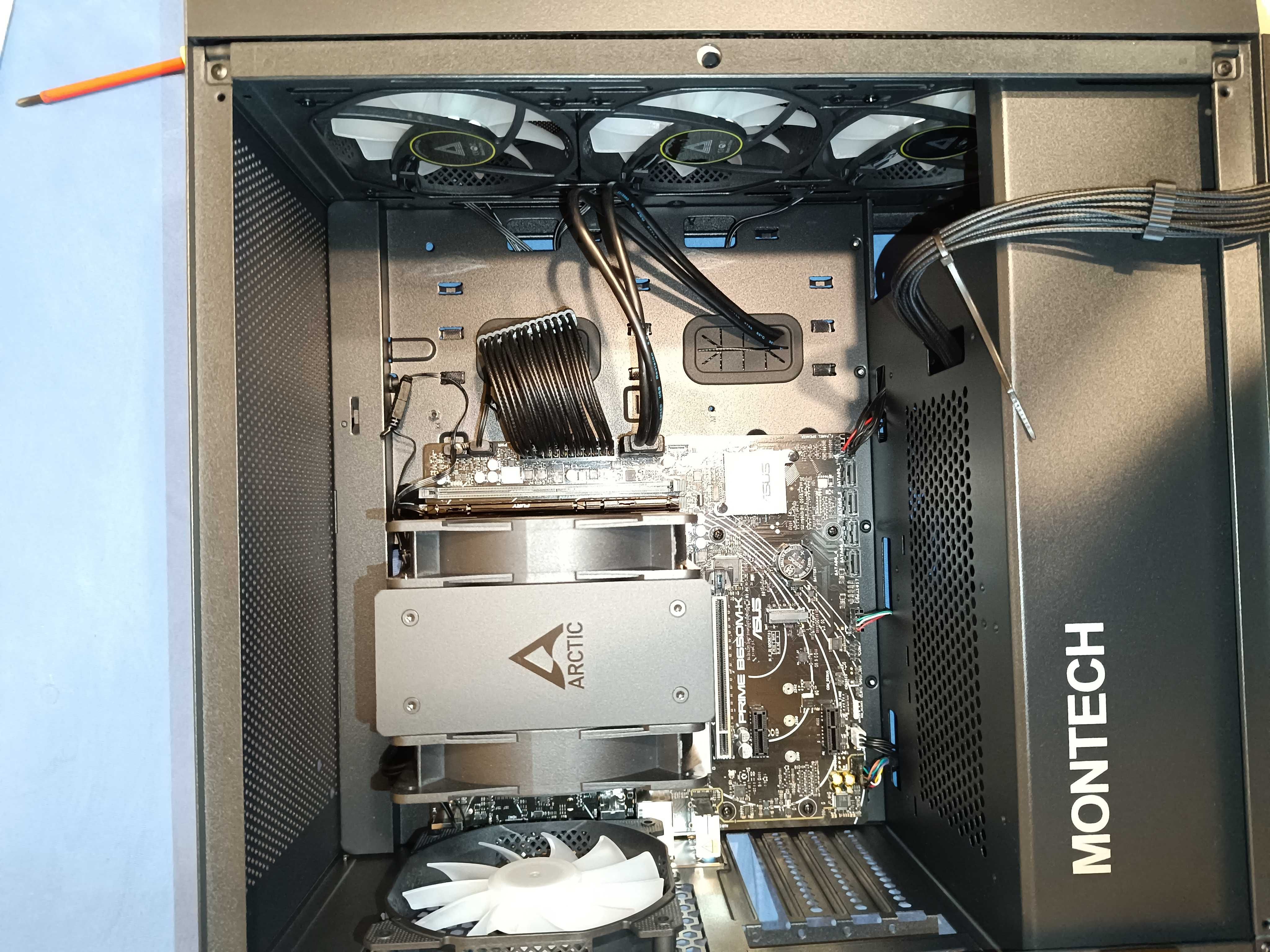 PC Gaming High-End – RTX 4070 + Ryzen 7 7700