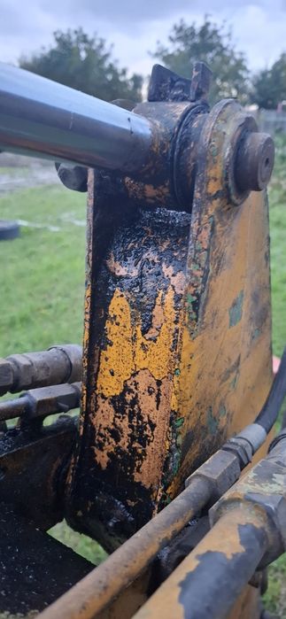 Miniexcavator Case defect 1.5T