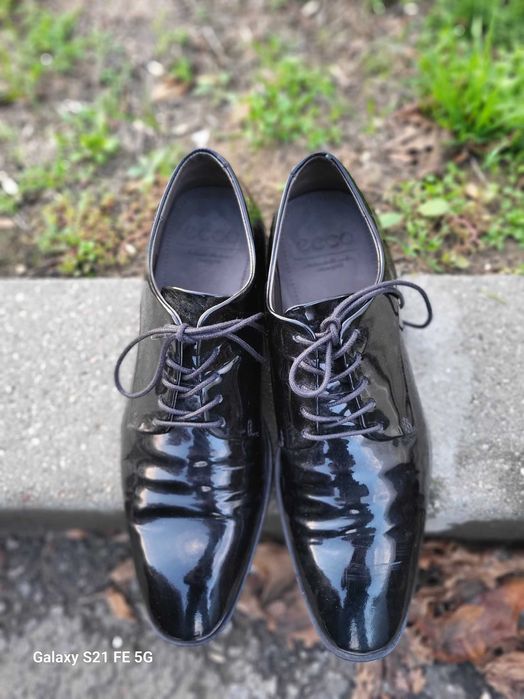 Pantofi ocazii piele lacuita Ecco marimea40