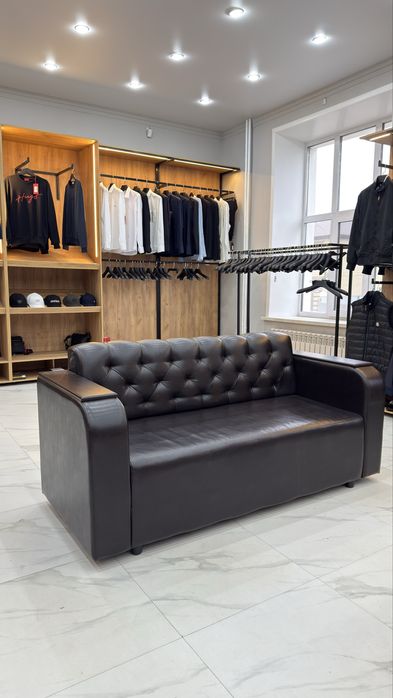 Диван кожаный коричневый