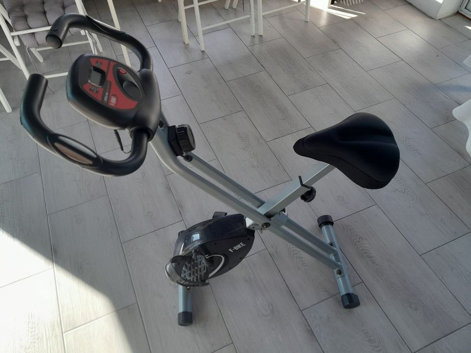 Vând bicicleta fitness Ultrasport F-BIKE