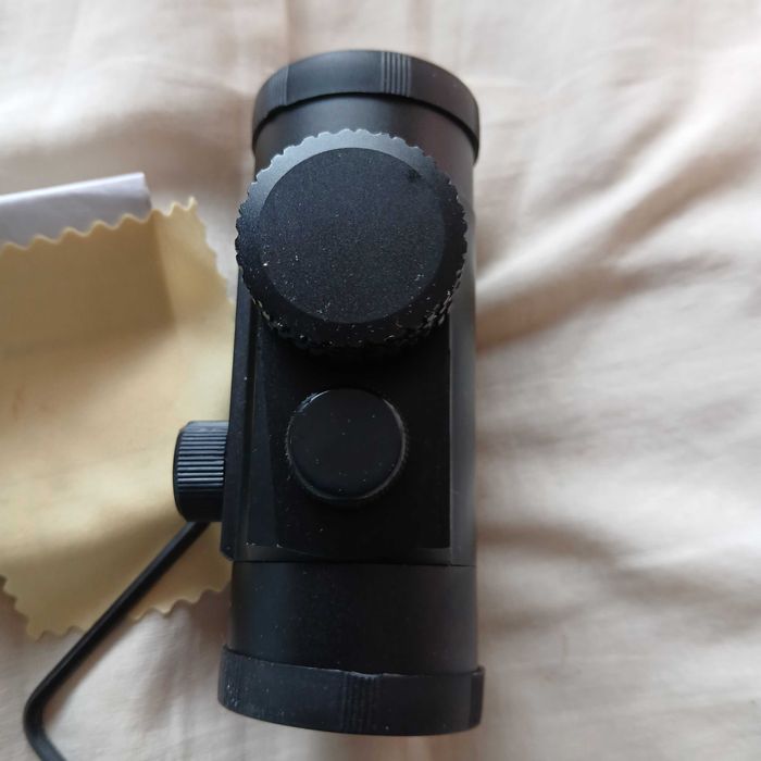 Luneta Red Dot 1×40 mm,noua